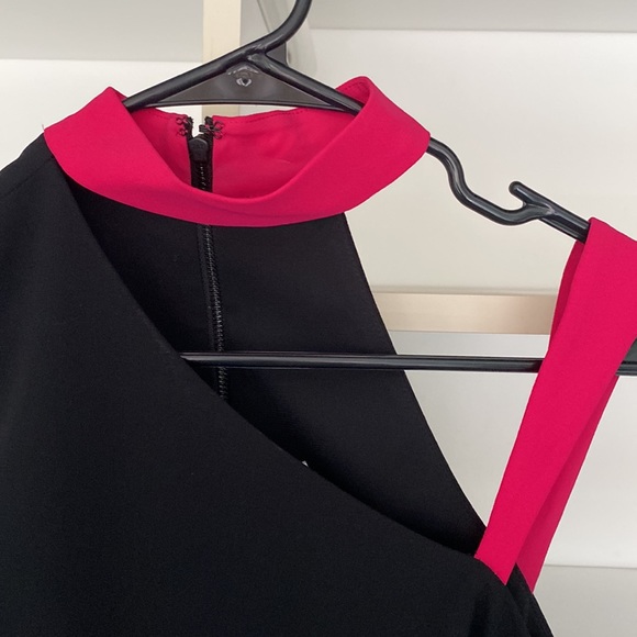 Alice + Olivia black and fuchsia cocktail dress. Sz 4 BNWT - Picture 4 of 6